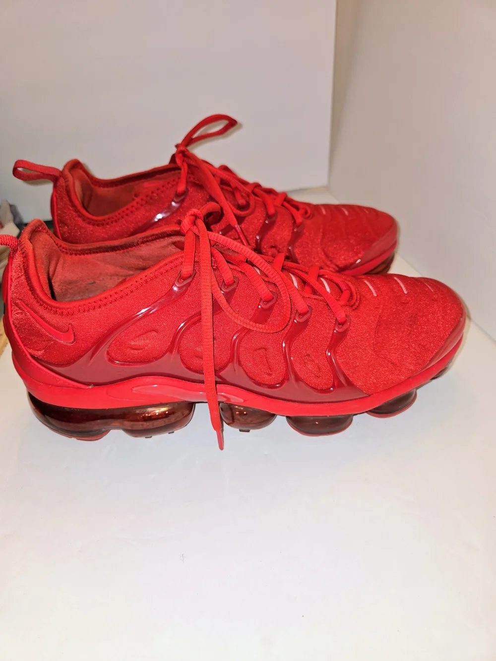 Nike Air VaporMax Plus Men's 8.5 Red Sneakers